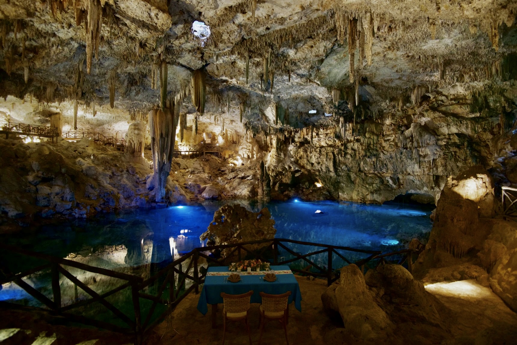 Cenote Zazil Tunich / Best Restaurants Yucatan